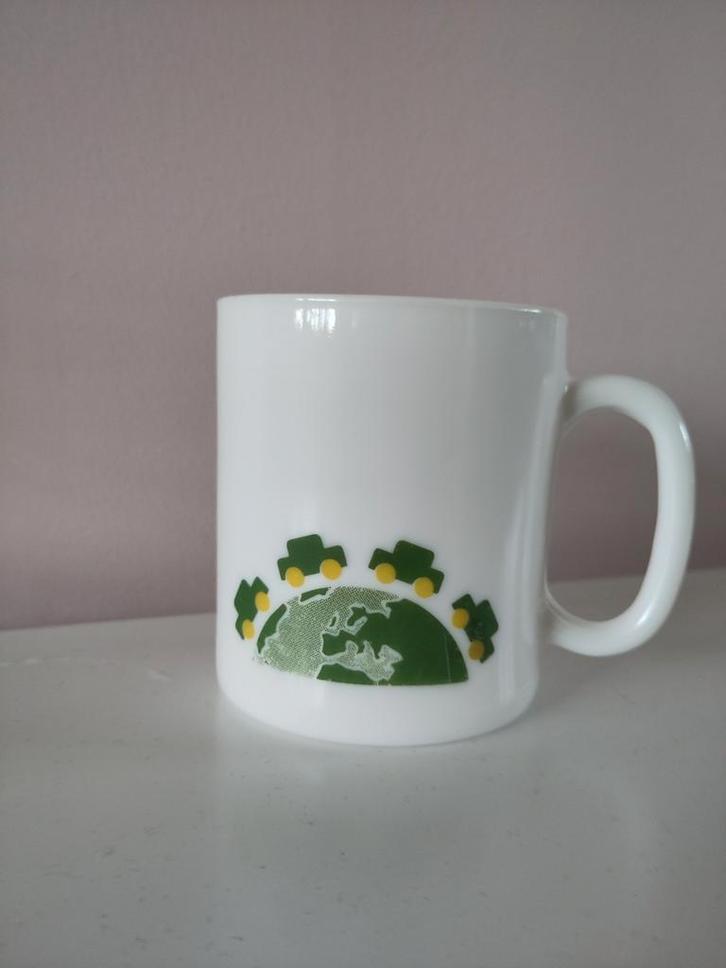 Arcopal Green Earth Mok - 70s Vintage, Huis en Inrichting, Keuken | Servies, Gebruikt, Kop(pen) en/of Schotel(s), Overige stijlen