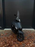 La souris 2020, Fietsen en Brommers, Ophalen, Zo goed als nieuw, Benzine, Overige merken