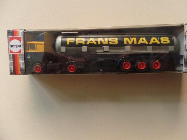 DAF trekker / oplegger Frans Maas Herpa  , Hobby en Vrije tijd, Modelauto's | 1:87, Nieuw, Bus of Vrachtwagen, Herpa, Verzenden