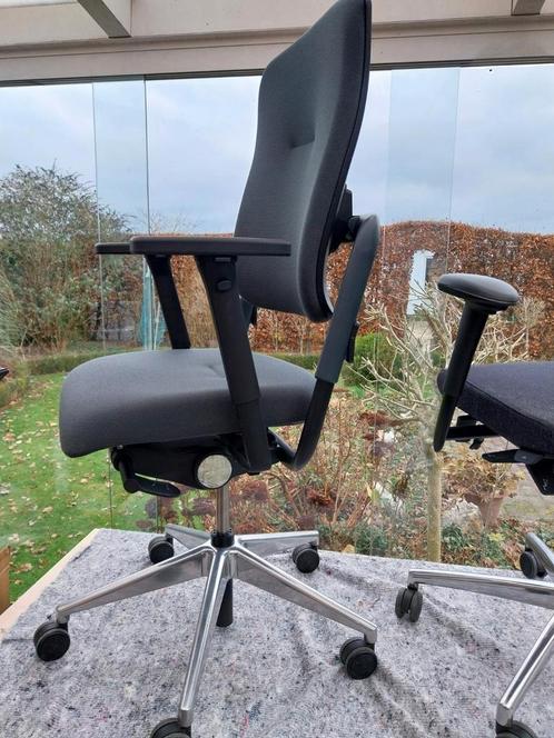 Ergonomische bureaustoelen, Huis en Inrichting, Bureaustoelen, Zo goed als nieuw, Ophalen