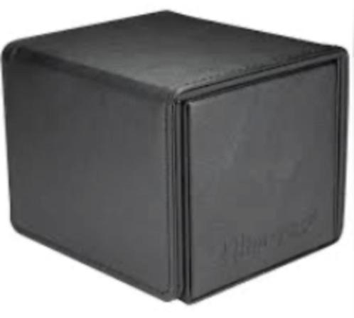 Ultra Pro Deck Box Magic the Gathering MTG, Hobby en Vrije tijd, Verzamelkaartspellen | Magic the Gathering, Zo goed als nieuw