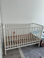 Baby bed  ledikant, Kinderen en Baby's, Babywiegjes en Ledikanten, Ophalen, Zo goed als nieuw, Ledikant
