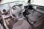 Peugeot 107 1.0-12V XS | ac | jaarbeurt | oh.boekje | 2x nw, Auto's, Peugeot, Voorwielaandrijving, Stof, Zwart, 4 stoelen