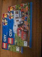 LEGO City 60182 Pick-up & Caravan, Kinderen en Baby's, Speelgoed | Duplo en Lego, Ophalen of Verzenden, Zo goed als nieuw