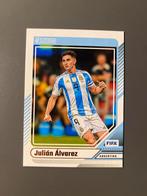 Julián Álvarez - 2024-25 Panini Donruss Soccer #69, Verzamelen, Sportartikelen en Voetbal, Ophalen of Verzenden, Nieuw, Buitenlandse clubs