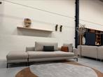 Nieuw Design on Stock Aikon Lounge 4 Zits 1-ARM Bank Hocker, Huis en Inrichting, Design on stock, Ophalen of Verzenden, Rechte bank