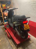 Typhoon frame a1, Motoren, Ophalen