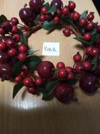 Krans met besjes en appels, Diversen, Kerst, Ophalen of Verzenden, Zo goed als nieuw