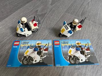 Lego city 7235 politiemotor 2x beschikbaar voor biedingen