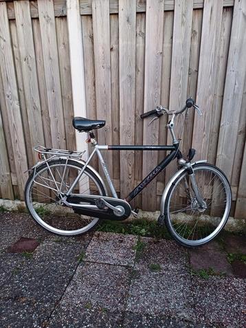 Altra herenfiets in nette goede staat inclusief slot beschikbaar voor biedingen