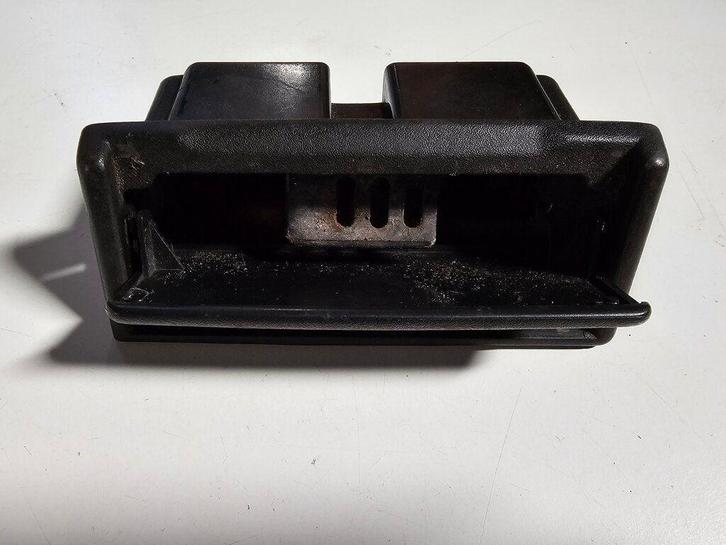 Asbak  achterzijde middenconsole BMW 3 serie E30 51161904809, Auto-onderdelen, Interieur en Bekleding, BMW, Gebruikt, Ophalen of Verzenden