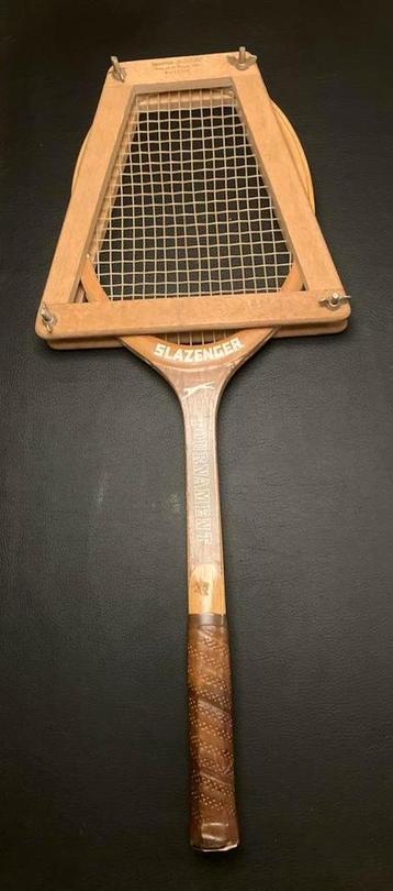 Vintage Slazenger Tennisracket beschikbaar voor biedingen