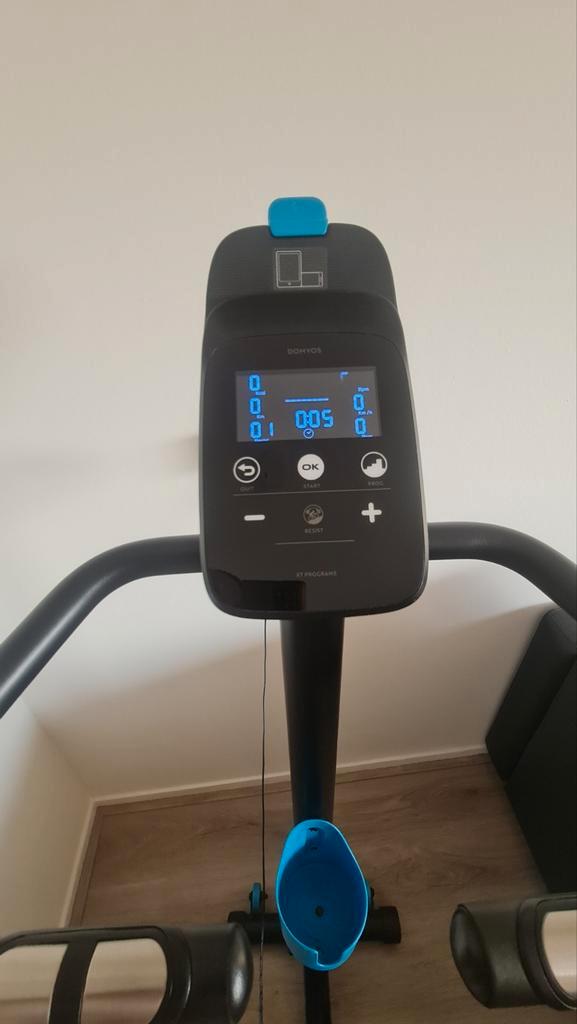 Hometrainer - Zo goed als nieuw, Sport en Fitness, Fitnessapparatuur, Zo goed als nieuw, Hometrainer, Ophalen of Verzenden