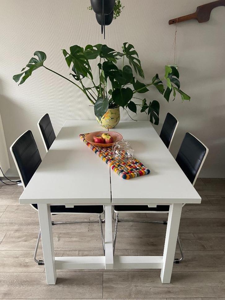 Ikea Nordviken uitschuiftafel wit, Huis en Inrichting, Tafels | Eettafels, Gebruikt, 50 tot 100 cm, 150 tot 200 cm, Vier personen