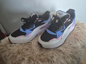 Puma sneakers maat 39 beschikbaar voor biedingen