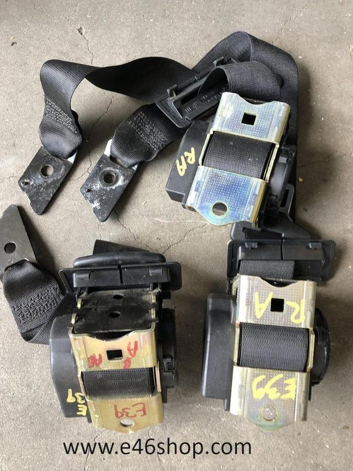 GORDEL ACHTERBANK BMW 5 SERIE E39 SEDAN LINKS EN RECHTS, Auto-onderdelen, Interieur en Bekleding, BMW, Gebruikt, Ophalen of Verzenden