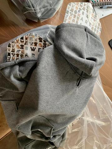Prachtige Hondensweater Hoodie van 51DN | NIEUW & GOEDKOOP beschikbaar voor biedingen