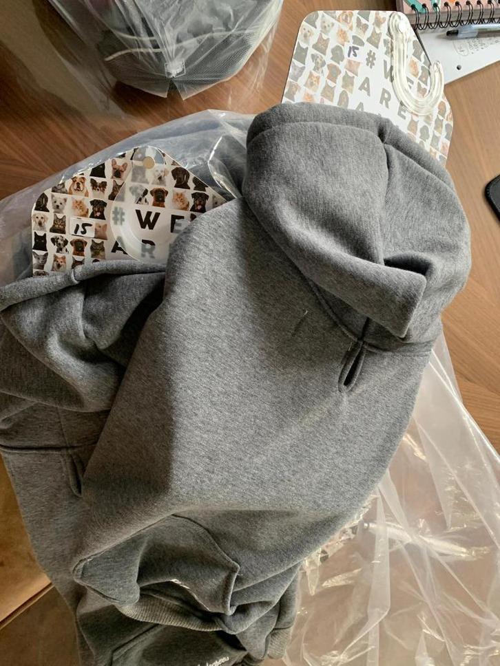 Prachtige Hondensweater Hoodie van 51DN | NIEUW & GOEDKOOP, Dieren en Toebehoren, Hondenkleding, Nieuw, Hondentrui, Verzenden