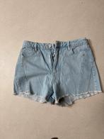 Lichtblauwe denim short maat 38, Kleding | Dames, Broeken en Pantalons, Maat 38/40 (M), Kort, Blauw, Ophalen of Verzenden