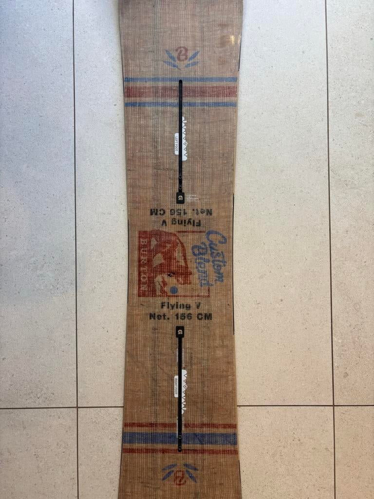Snowboard Burton Custom Flying V 156 cm, Sport en Fitness, Snowboarden, Ophalen of Verzenden, Gebruikt, Board