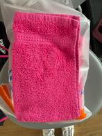 17 Roze Gastendoekjes, Ophalen, Gebruikt, Roze, Gastendoekje