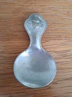 Vintage theeschep, theeduim met afbeelding van een theedop, Antiek en Kunst, Antiek | Bestek, Ophalen of Verzenden