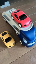 Little tikes vrachtwagen Transporter met 2 auto’s, Kinderen en Baby's, Speelgoed | Speelgoedvoertuigen, Gebruikt, Ophalen