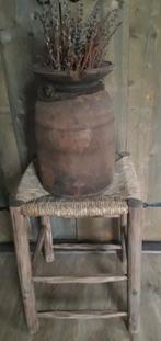 Leuk landelijk krukje hout/riet, Huis en Inrichting, Ophalen, Zo goed als nieuw, Hout