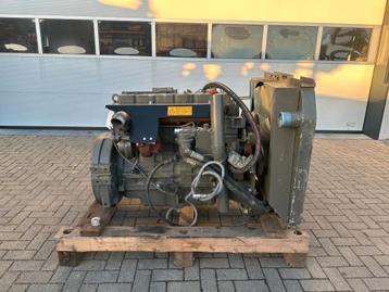 Cummins C300-20 Diesel Engine 300 PK / HP 6 cylinder Diesel  beschikbaar voor biedingen