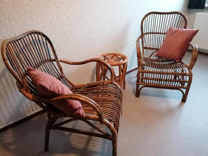 Mooie set rotan lounge-stoelen, Huis en Inrichting, Stoelen, Zo goed als nieuw, Twee, Bruin, Ophalen