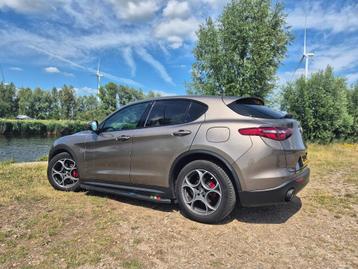 Alfa Romeo Stelvio 2.2 JTD 240pk 2017 Grigio Vesuvio  beschikbaar voor biedingen