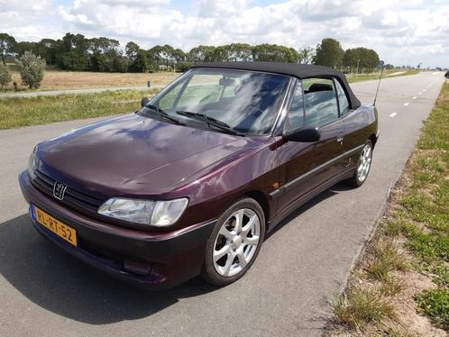 Peugeot 306 1.8 Cabriolet (E2) 1997 Paars, Auto's, Peugeot, Particulier, ABS, Airbags, Centrale vergrendeling, Elektrische buitenspiegels