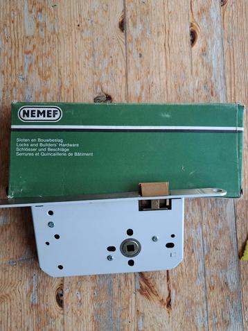 Nieuw Nemef Insteek Loopslot in Doos beschikbaar voor biedingen