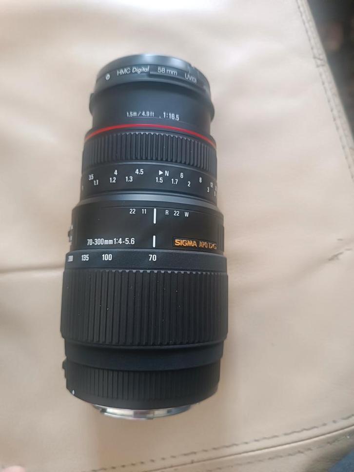 Sigma 70-300mm F4-5.6 APO DG Macro, Audio, Tv en Foto, Fotografie | Lenzen en Objectieven, Nieuw, Telelens, Zoom, Ophalen of Verzenden
