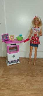 Barbie met keuken, Kinderen en Baby's, Speelgoed | Poppen, Zo goed als nieuw, Ophalen, Barbie