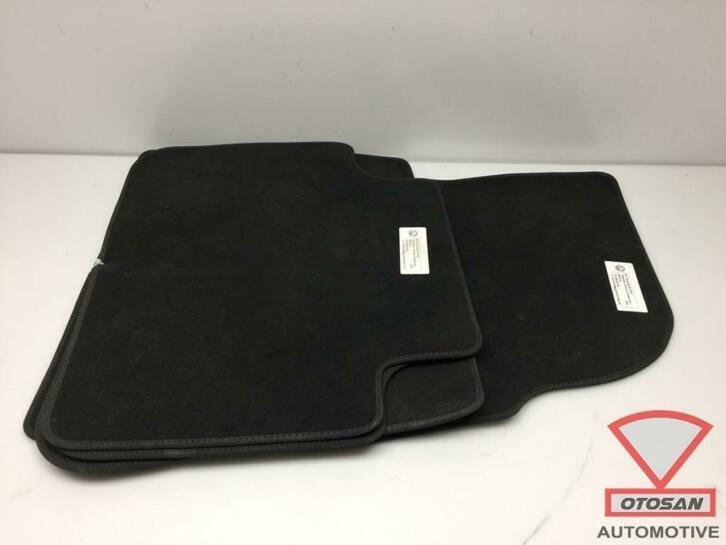 vw touareg 2018 highline velours automatten mattenset 761863, Auto-onderdelen, Interieur en Bekleding, Volkswagen, Gebruikt, Ophalen of Verzenden