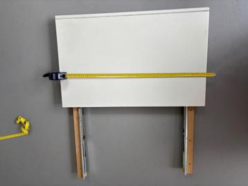 uittrekbaar bureaublad voor in Pastoe Amsterdammer beschikbaar voor biedingen