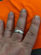 Zilveren ring met vlechtpatroon, Sieraden, Tassen en Uiterlijk, Ringen, 18 tot 19, Verzenden, Zo goed als nieuw, Dame of Heer