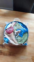 Agility tunnel hond 2 meter, Dieren en Toebehoren, Ophalen of Verzenden, Zo goed als nieuw
