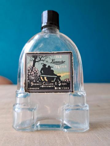 Antiek Sydney Cullen & Sons parfumflesje  beschikbaar voor biedingen