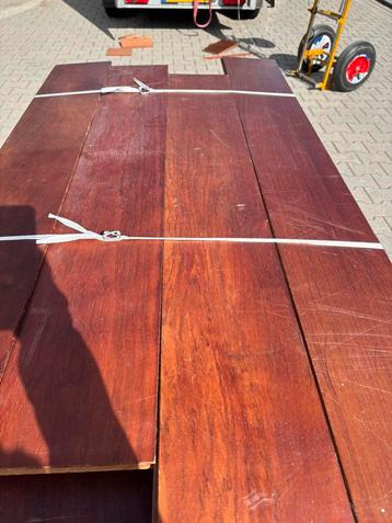 39 m2 massieve jatoba parketvloer 18 cm breed 2 cm dik. beschikbaar voor biedingen