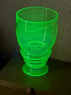 Antieke 19e eeuwse uranium glas vaas, Ophalen of Verzenden