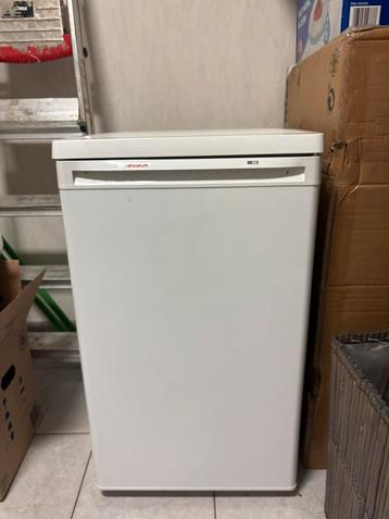 Tafelmodel vriezer bosch 3 lades beschikbaar voor biedingen