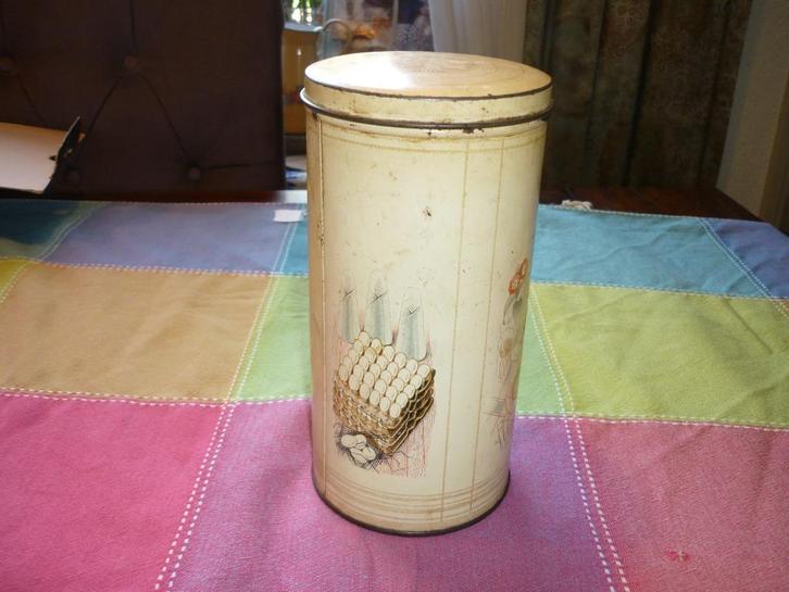 Vintage Hille beschuitblik Zaandam Holland olifant, Verzamelen, Blikken, Gebruikt, Beschuit, Overige merken, Ophalen of Verzenden