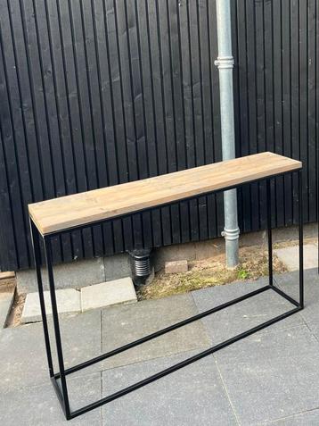 Sidetable tv wonen met steigerhout beschikbaar voor biedingen