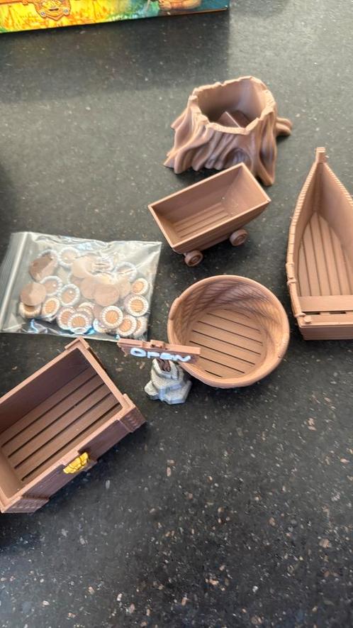 Everdell met etsy upgrade en speelplaat (geplastificeerd), Hobby en Vrije tijd, Gezelschapsspellen | Bordspellen, Zo goed als nieuw
