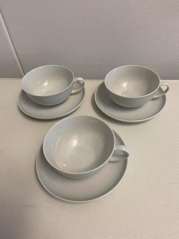 Arzberg Thee kop en schotels wit 3 stuks beschikbaar voor biedingen