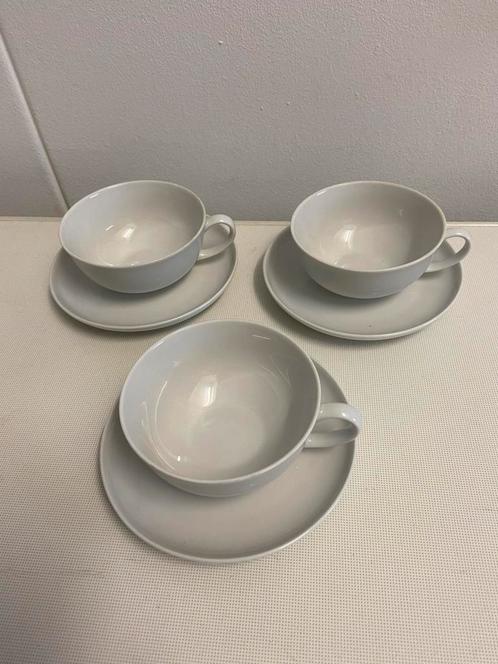 Arzberg Thee kop en schotels wit 3 stuks, Antiek en Kunst, Curiosa en Brocante, Ophalen of Verzenden
