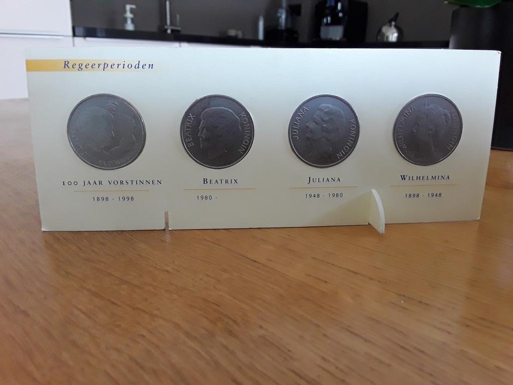Munten 100 jaar vorstinnen, Postzegels en Munten, Ophalen of Verzenden, Koningin Beatrix