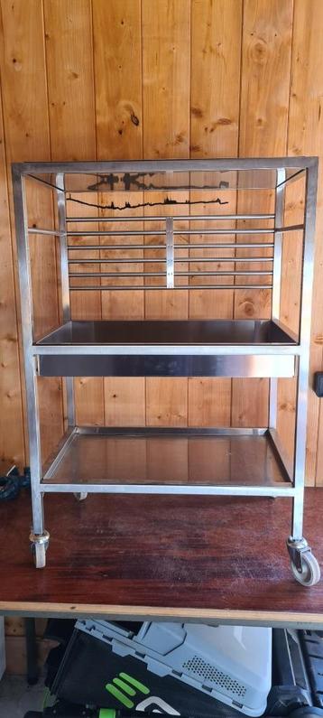 Ikea trolley met wieltjes. (RVS) beschikbaar voor biedingen